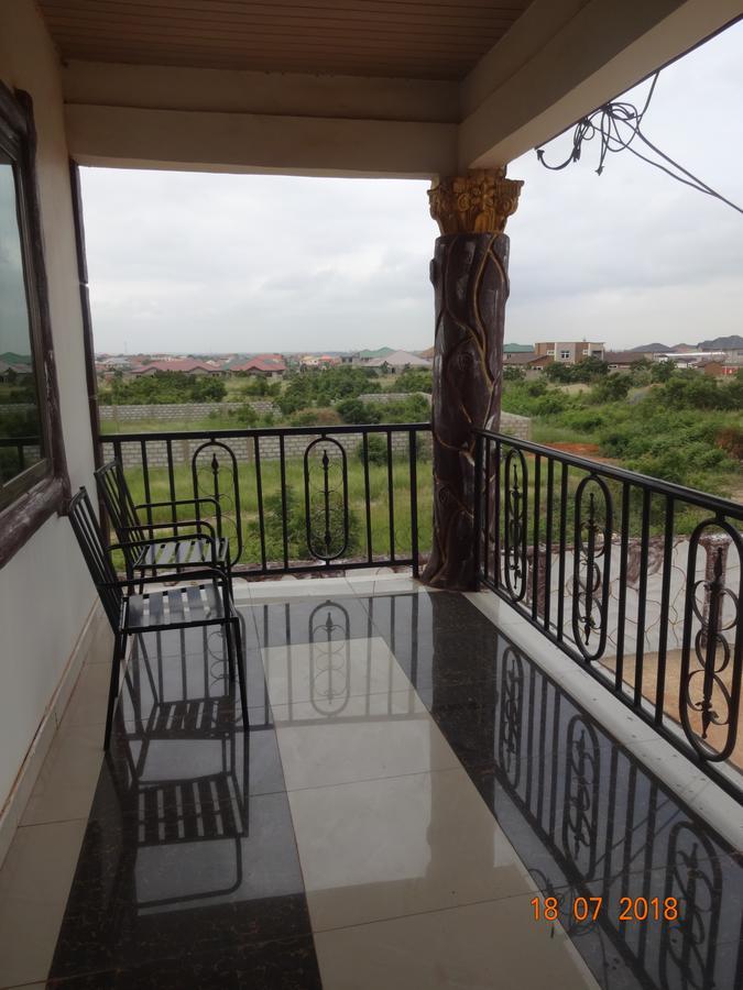 Nordik Palace Bed & Breakfast Tema Dış mekan fotoğraf